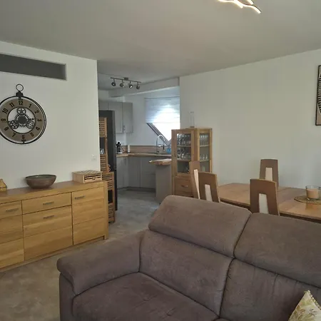 Eriline Apartment *